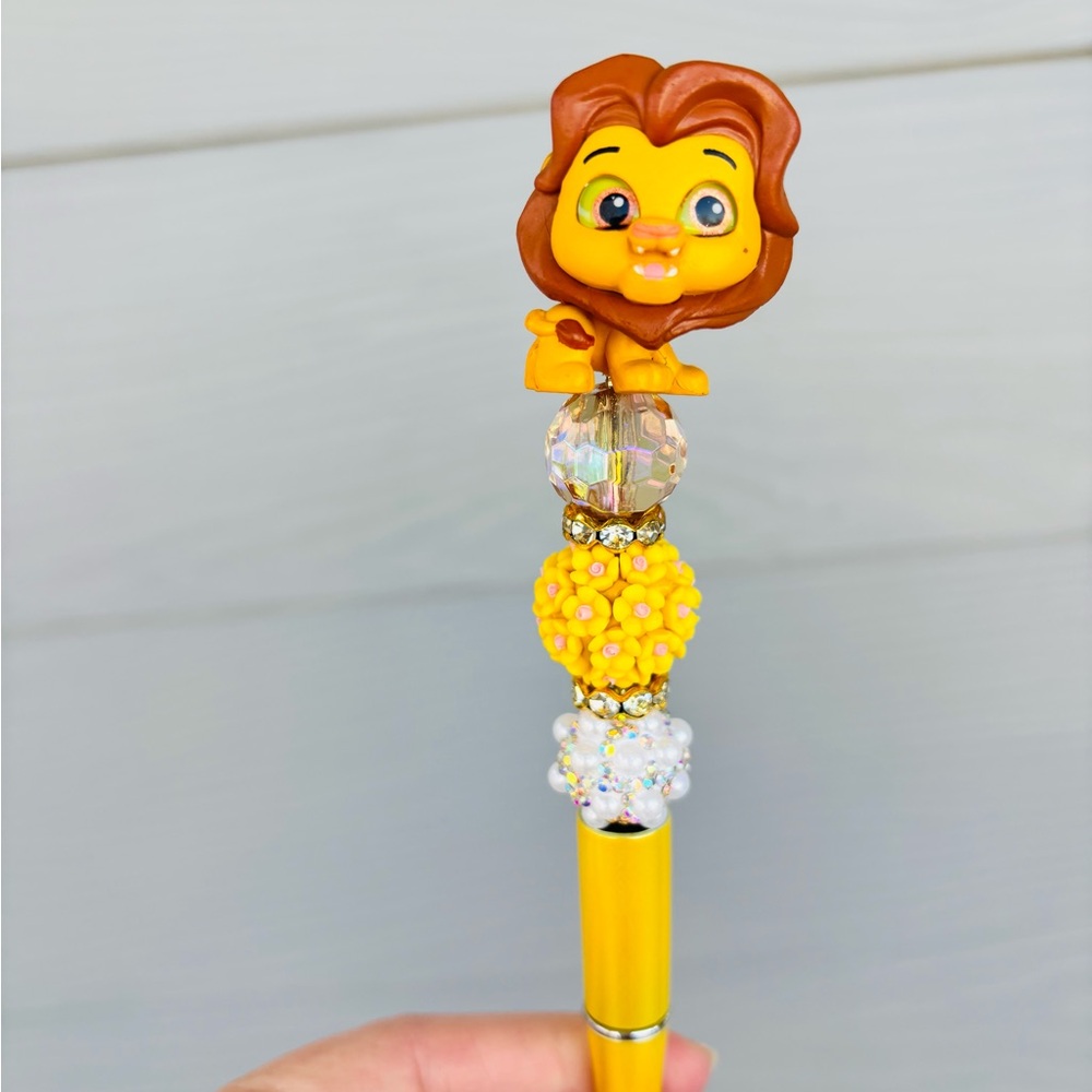 Doorable pen